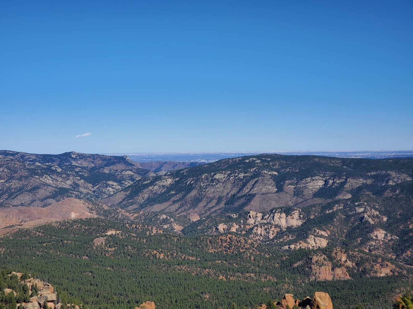 Eastern view & metro area. No wonder you can see Long Scraggy from Santa Fe!